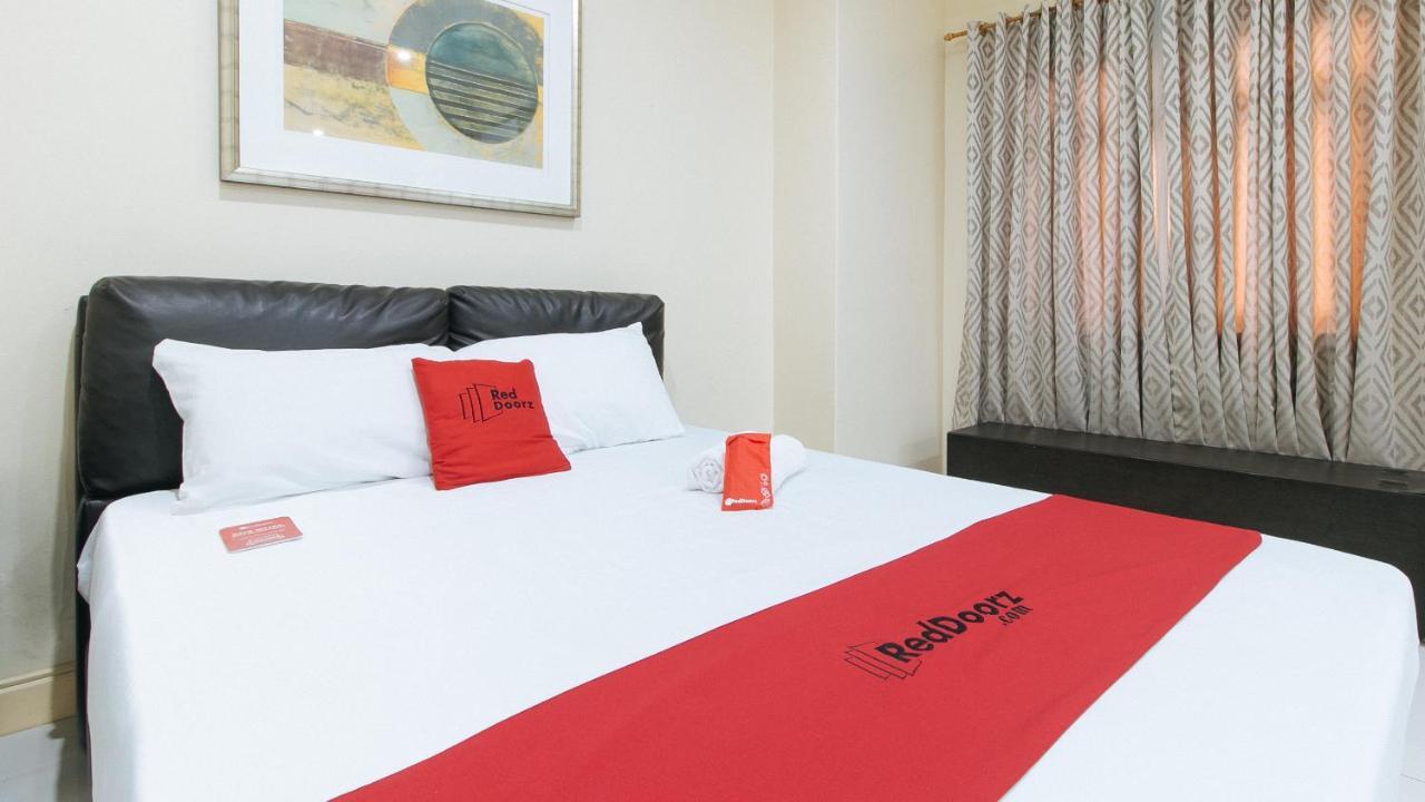 Reddoorz Plus @ Better Living Paranaque Paranaque City Bagian luar foto
