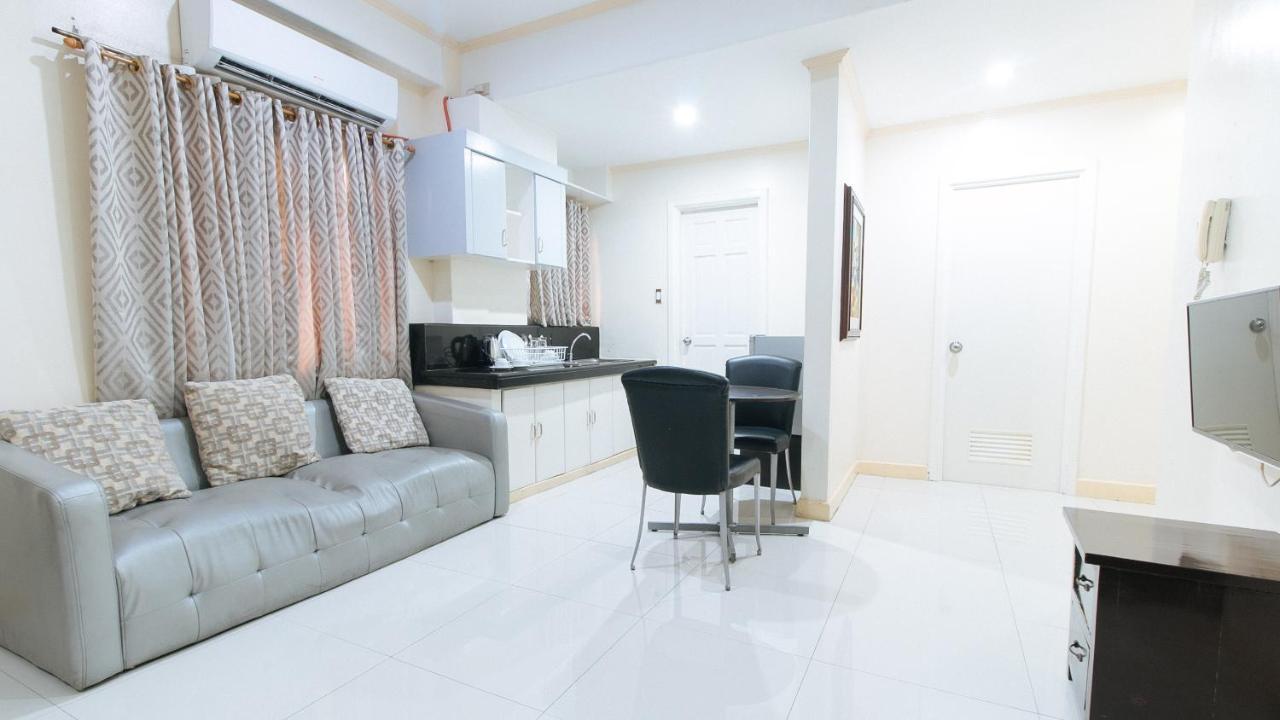 Reddoorz Plus @ Better Living Paranaque Paranaque City Bagian luar foto