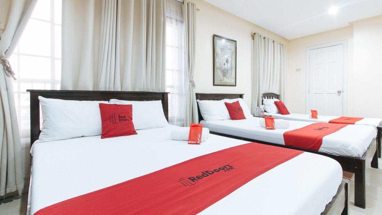 Reddoorz Plus @ Better Living Paranaque Paranaque City Bagian luar foto