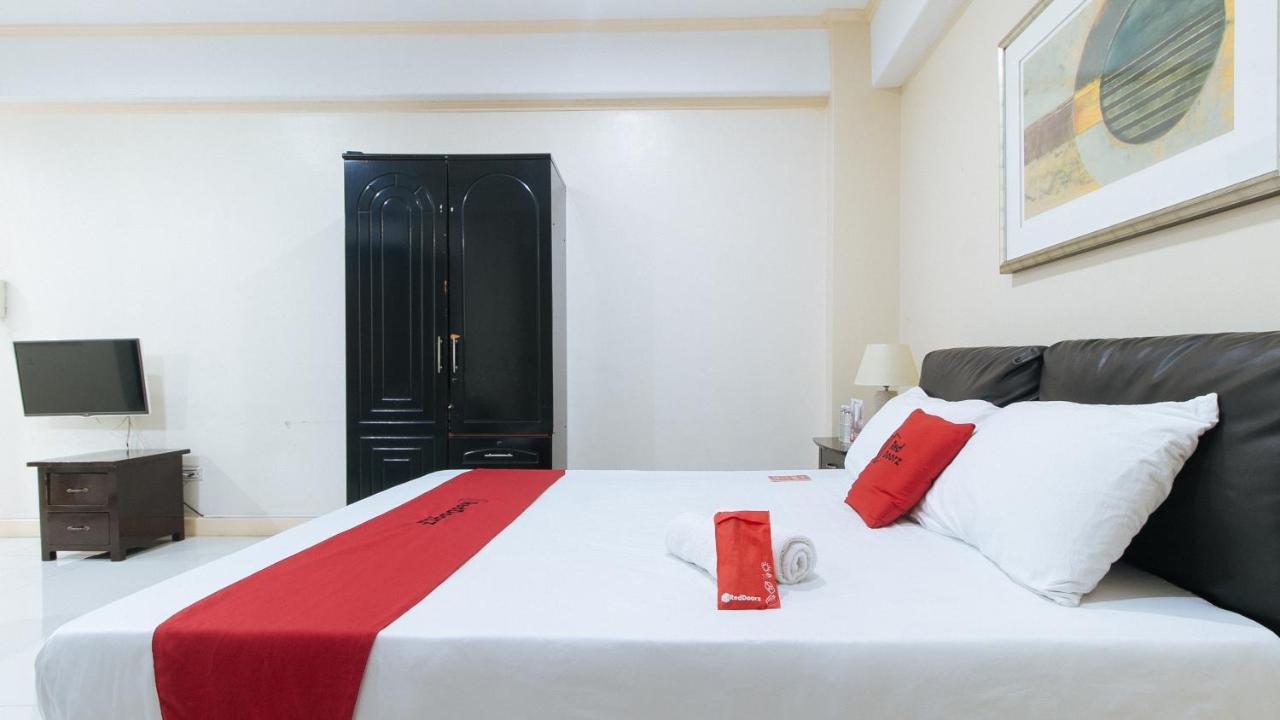 Reddoorz Plus @ Better Living Paranaque Paranaque City Bagian luar foto