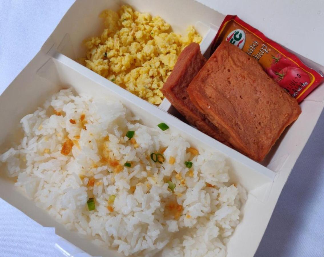 Reddoorz Plus @ Better Living Paranaque Paranaque City Bagian luar foto